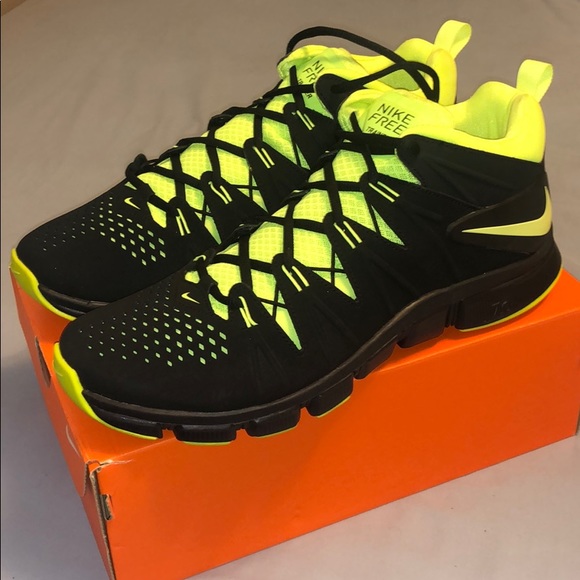 Size 13 Nike Free Trainers - Picture 1 of 2